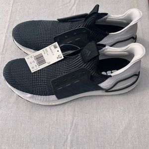 Adidas UltraBoost 19 'Oreo’  Mens size 14
